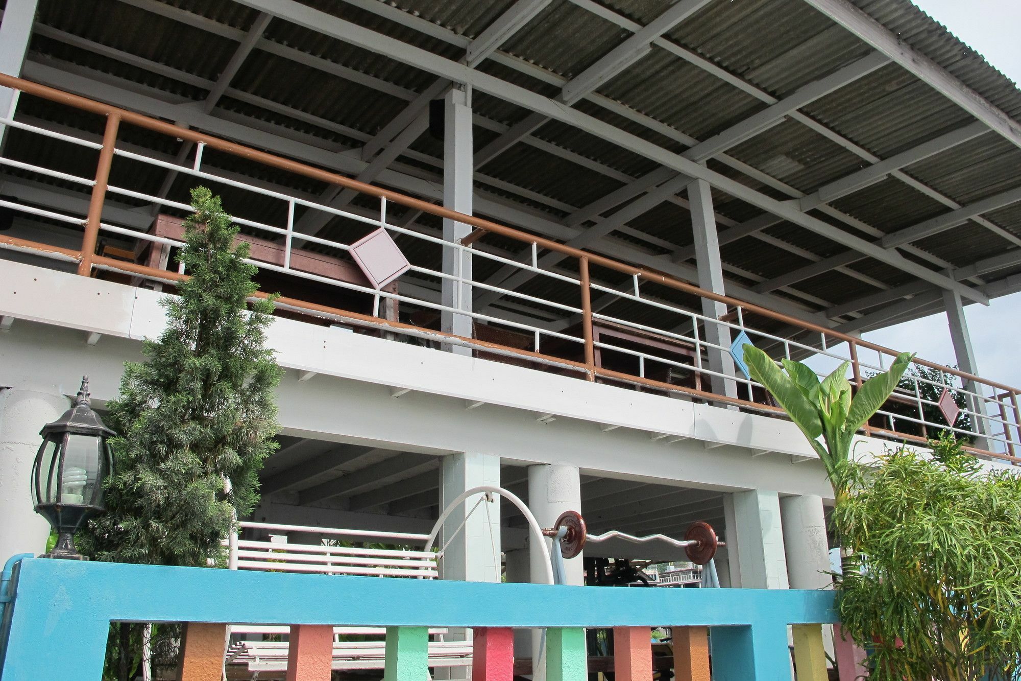 Samchai Hotel Si Racha Dış mekan fotoğraf