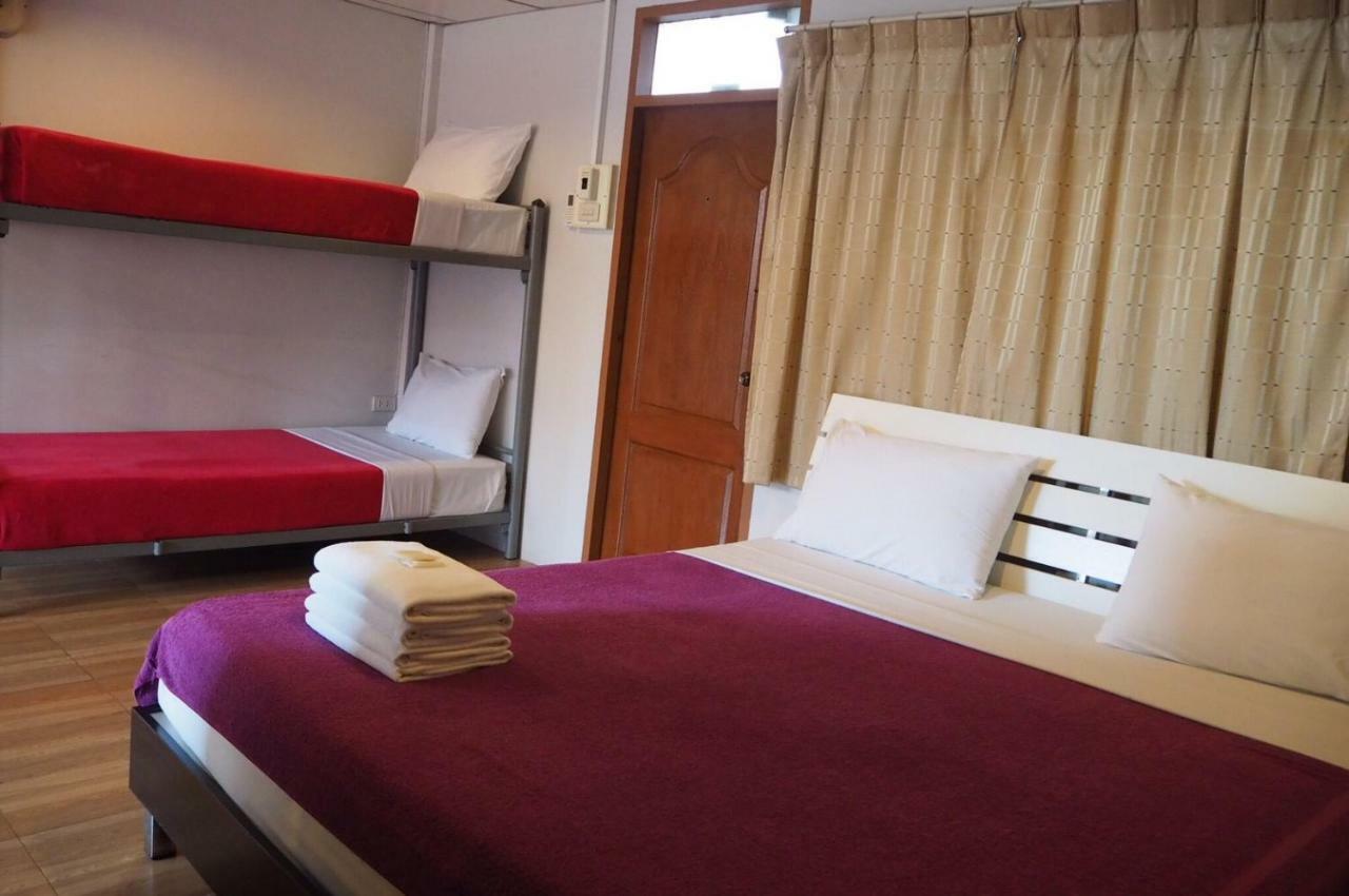 Samchai Hotel Si Racha Dış mekan fotoğraf